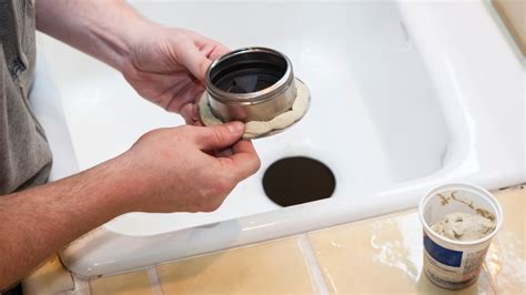 plumbers putty in distribution box|how to use plumbing putty.